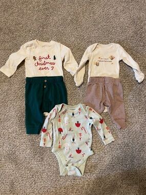 Baby Holiday Bundle. Thanksgiving (NB) Christmas (0-3)